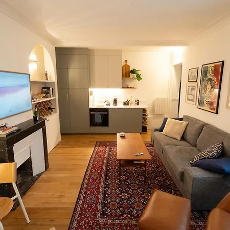 Appartamento Minimalist Haussmannian 11 Parigi